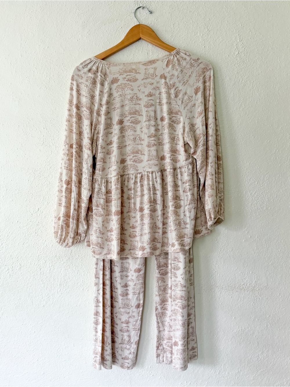 Solly Baby Rose Toile Tie-Top Long-Sleeve Women’s Sleep Set - Picture 3 of 12
